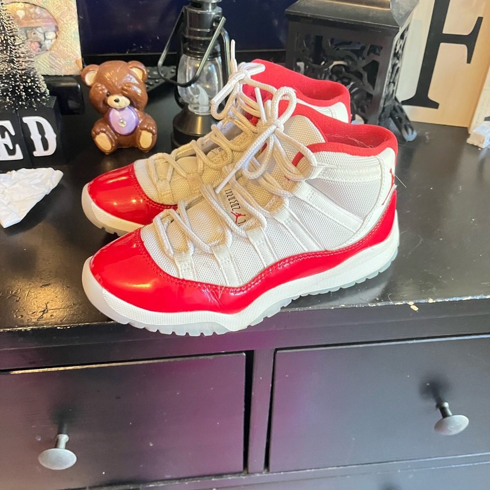 She wore them 5 times
